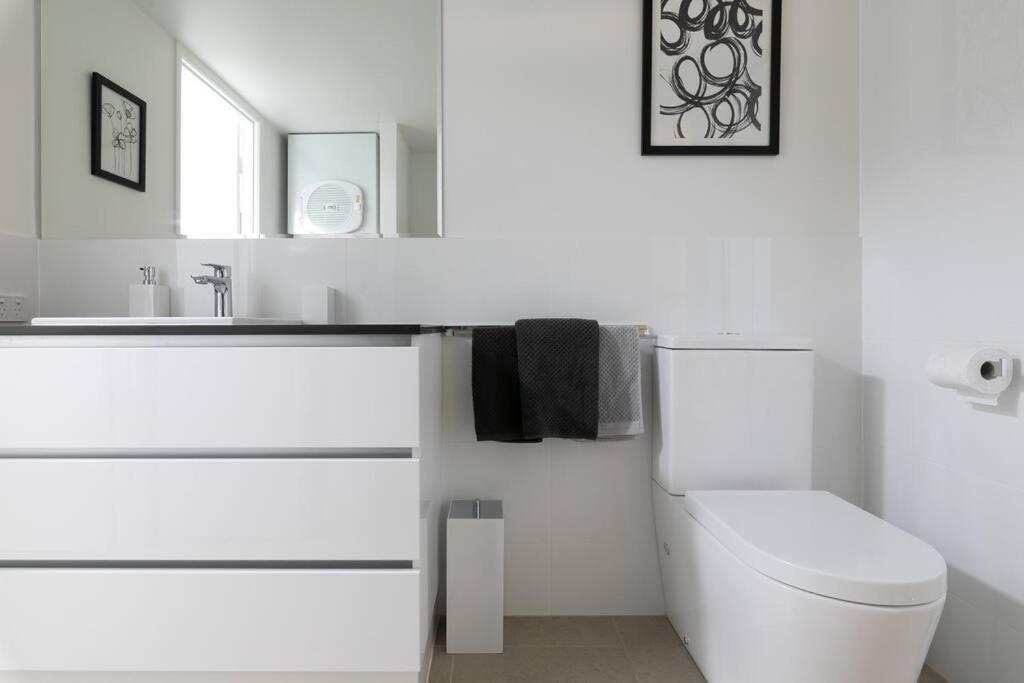 Resort Living, Luxury Getaway, Close 2 Noosa River นูซาวิลล์ ภายนอก รูปภาพ